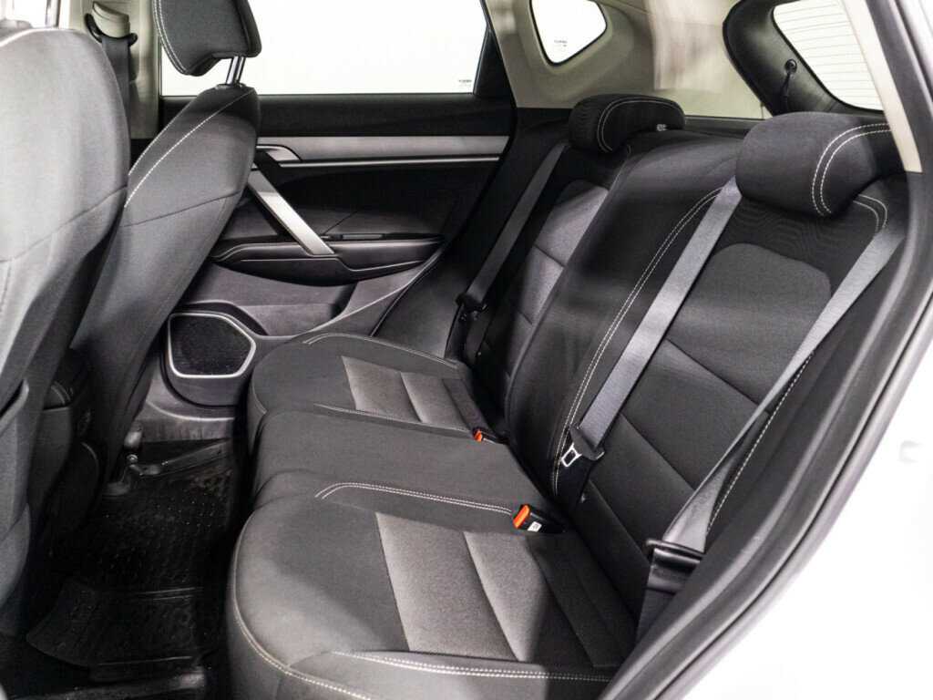 Купить Geely Coolray с пробегом. Фото: #9