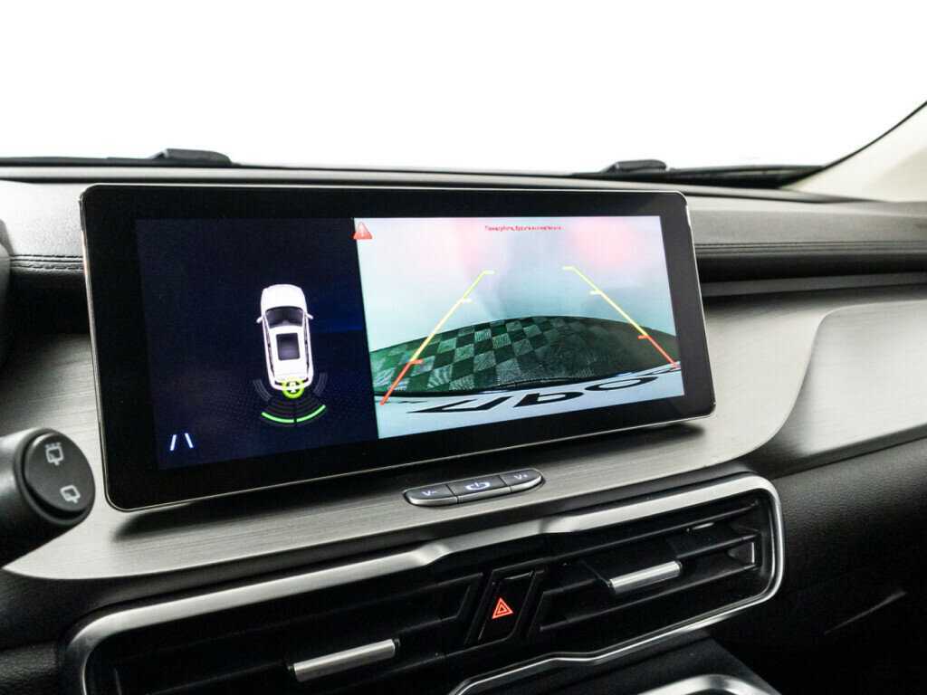 Купить Geely Coolray с пробегом. Фото: #14