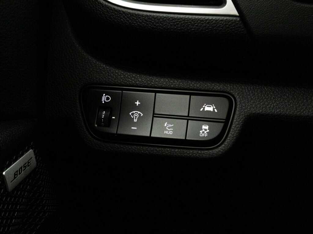 Купить Kia Seltos с пробегом. Фото: #24