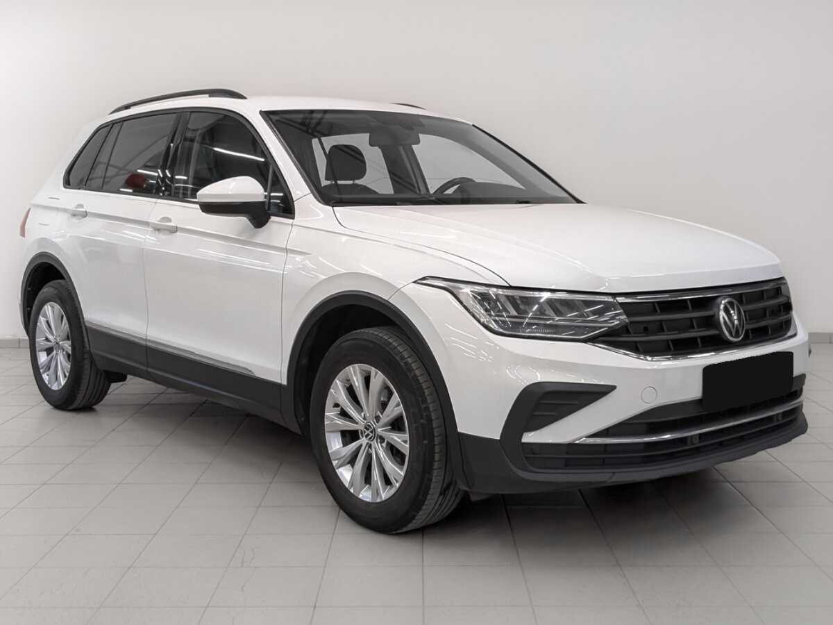 Купить Volkswagen Tiguan с пробегом. Фото: #2