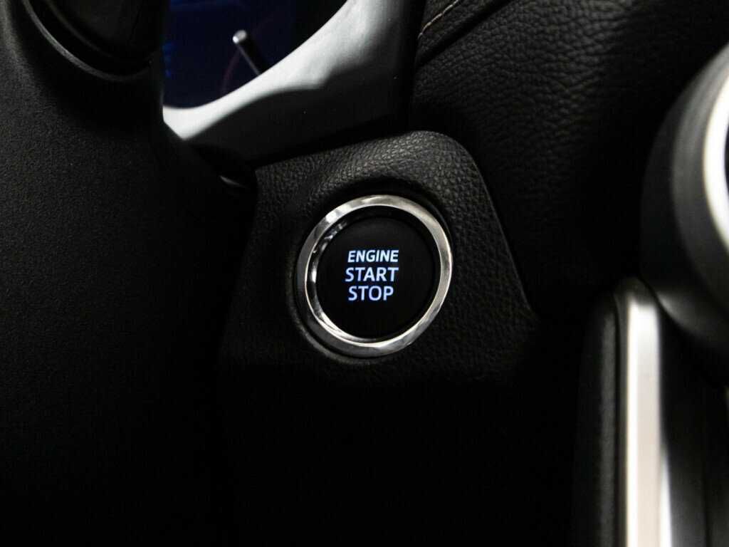 Купить Toyota RAV4 с пробегом. Фото: #21