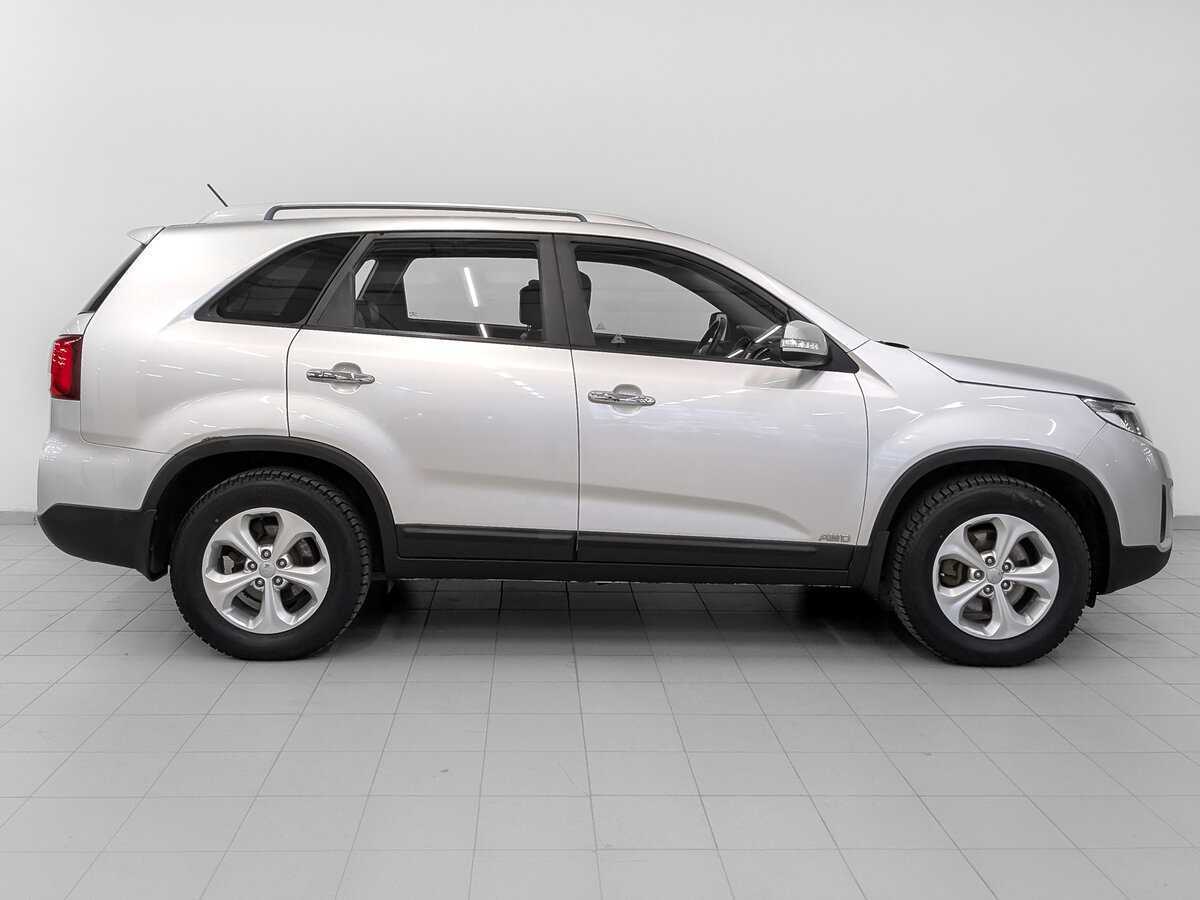 Купить Kia Sorento с пробегом. Фото: #3