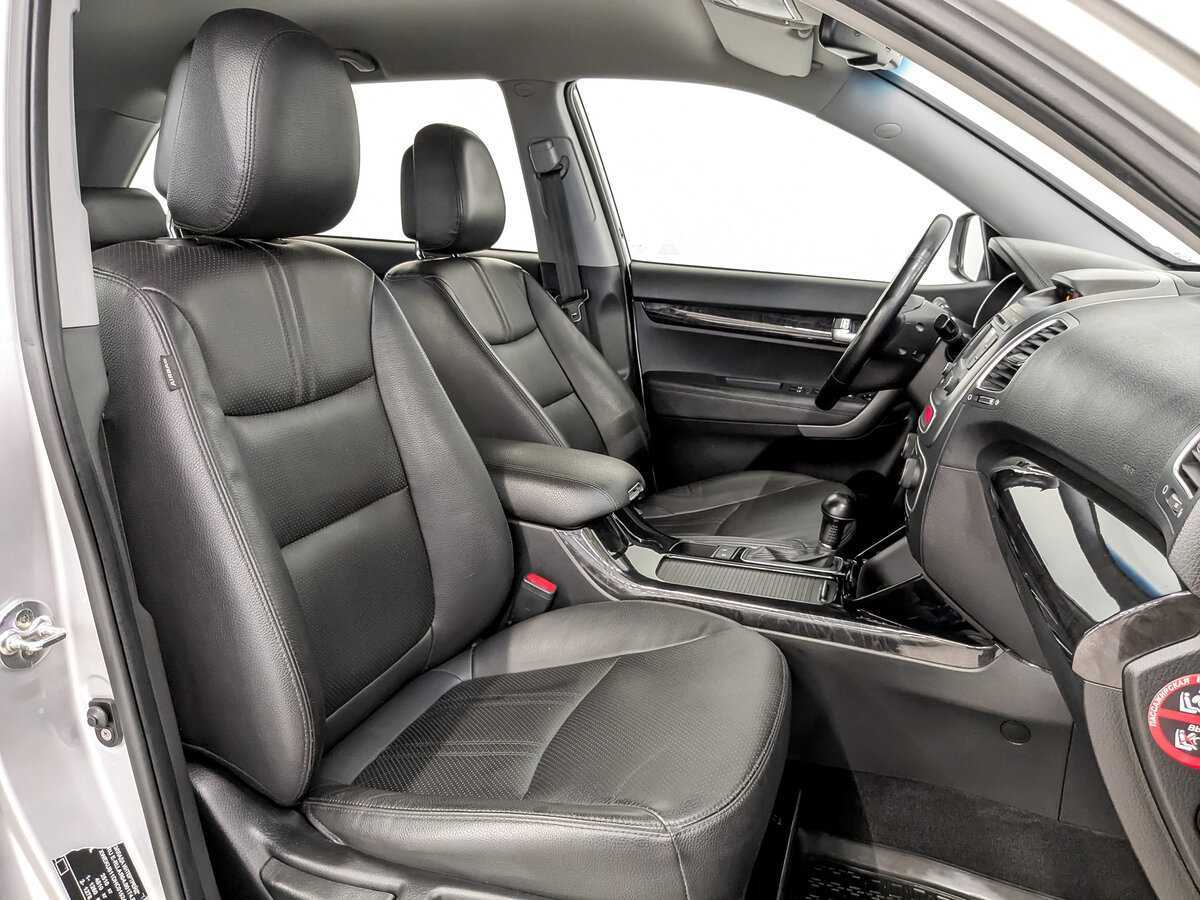 Купить Kia Sorento с пробегом. Фото: #20