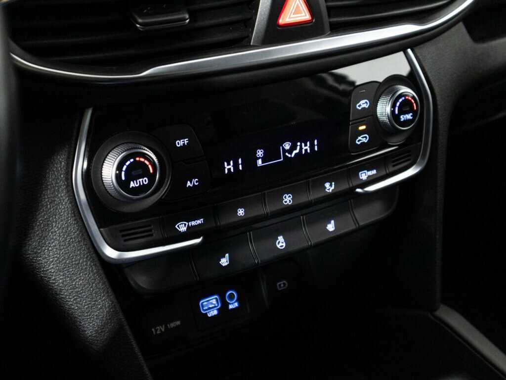 Купить Hyundai Santa Fe с пробегом. Фото: #16