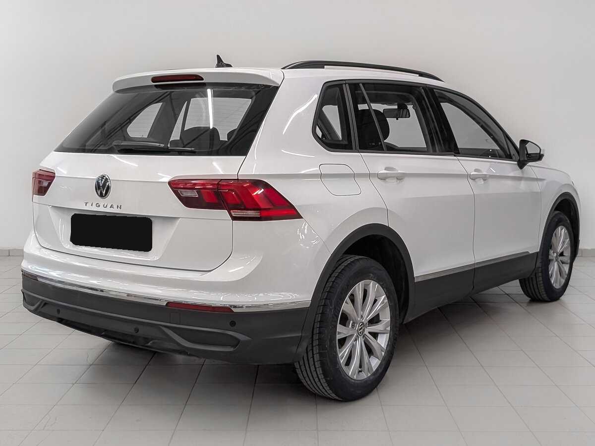 Купить Volkswagen Tiguan с пробегом. Фото: #4