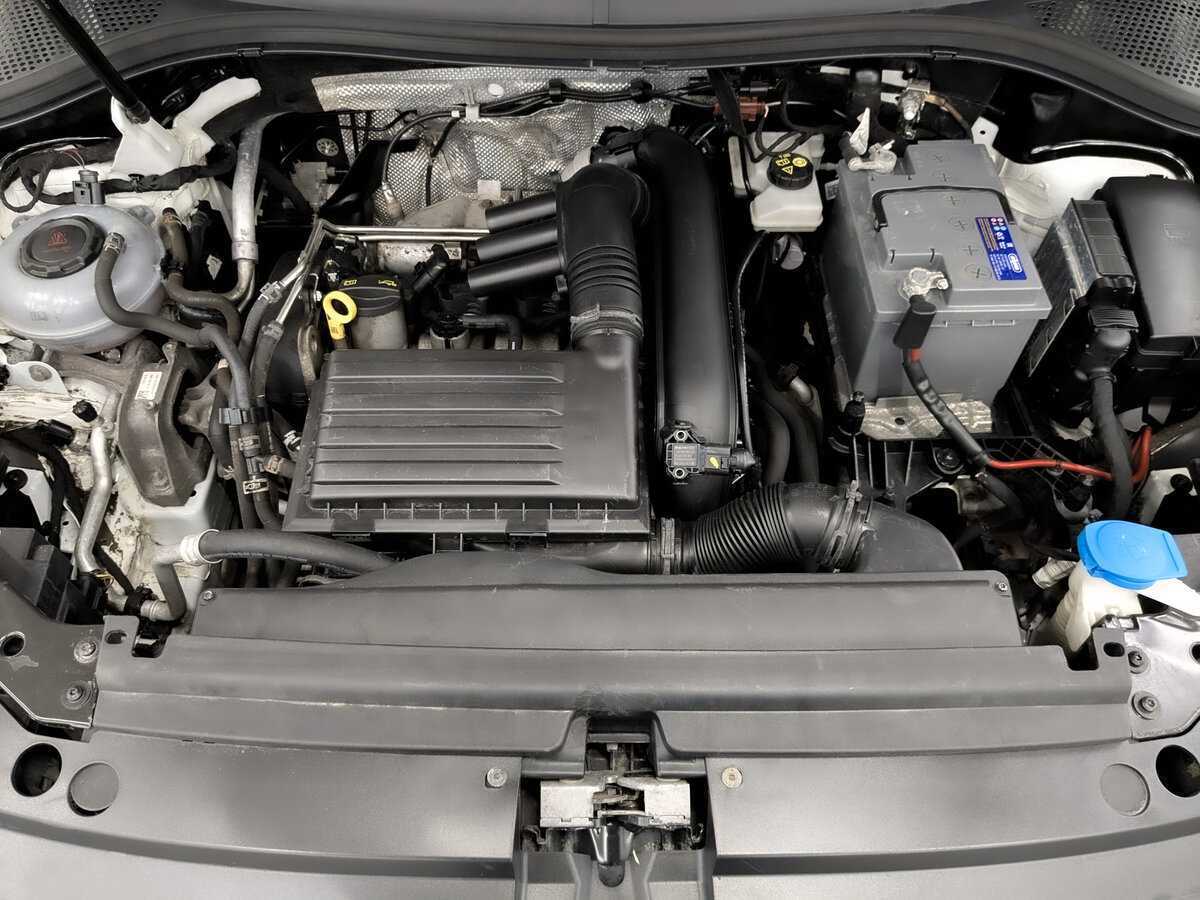 Купить Volkswagen Tiguan с пробегом. Фото: #8
