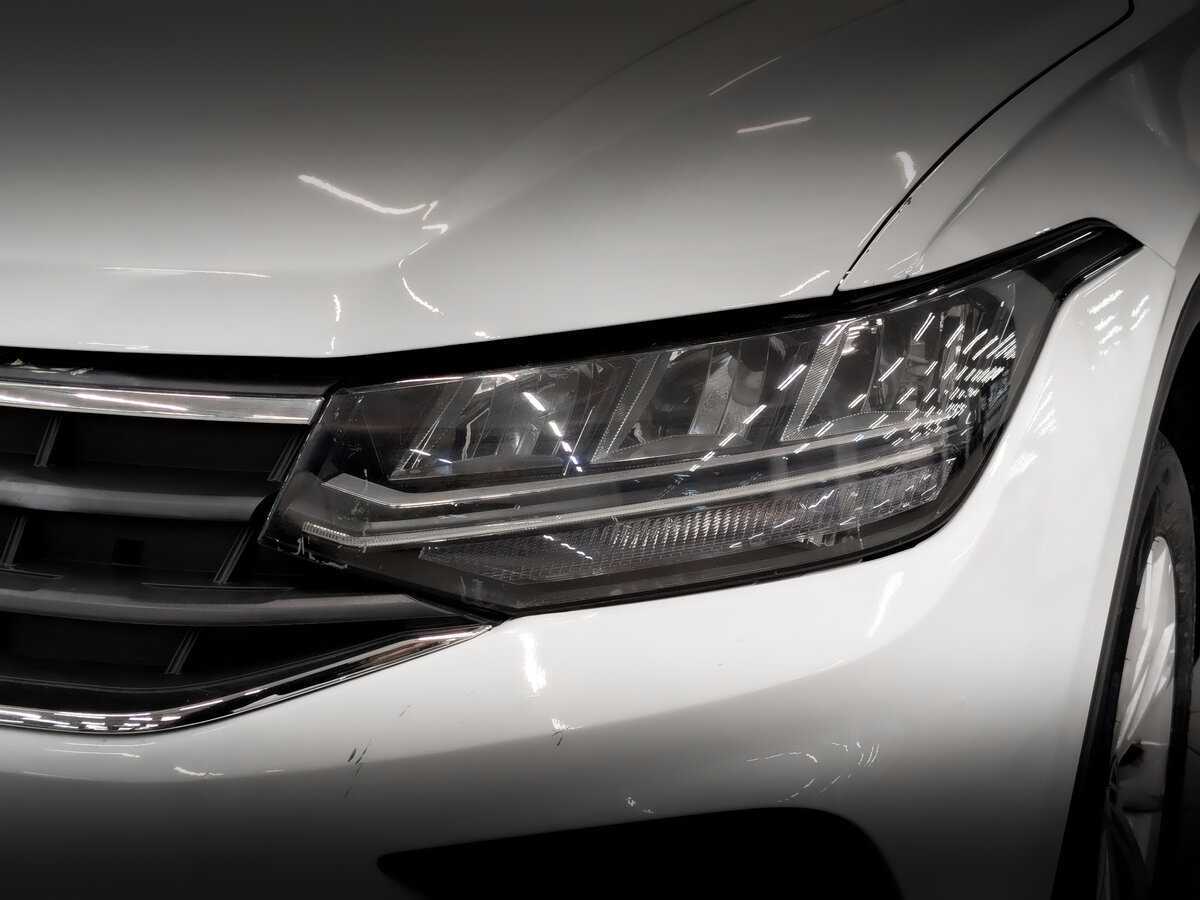 Купить Volkswagen Tiguan с пробегом. Фото: #16