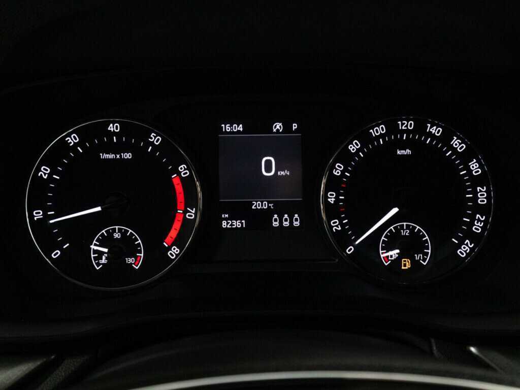 Купить Skoda Octavia с пробегом. Фото: #11