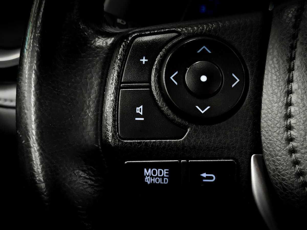 Купить Toyota RAV4 с пробегом. Фото: #25