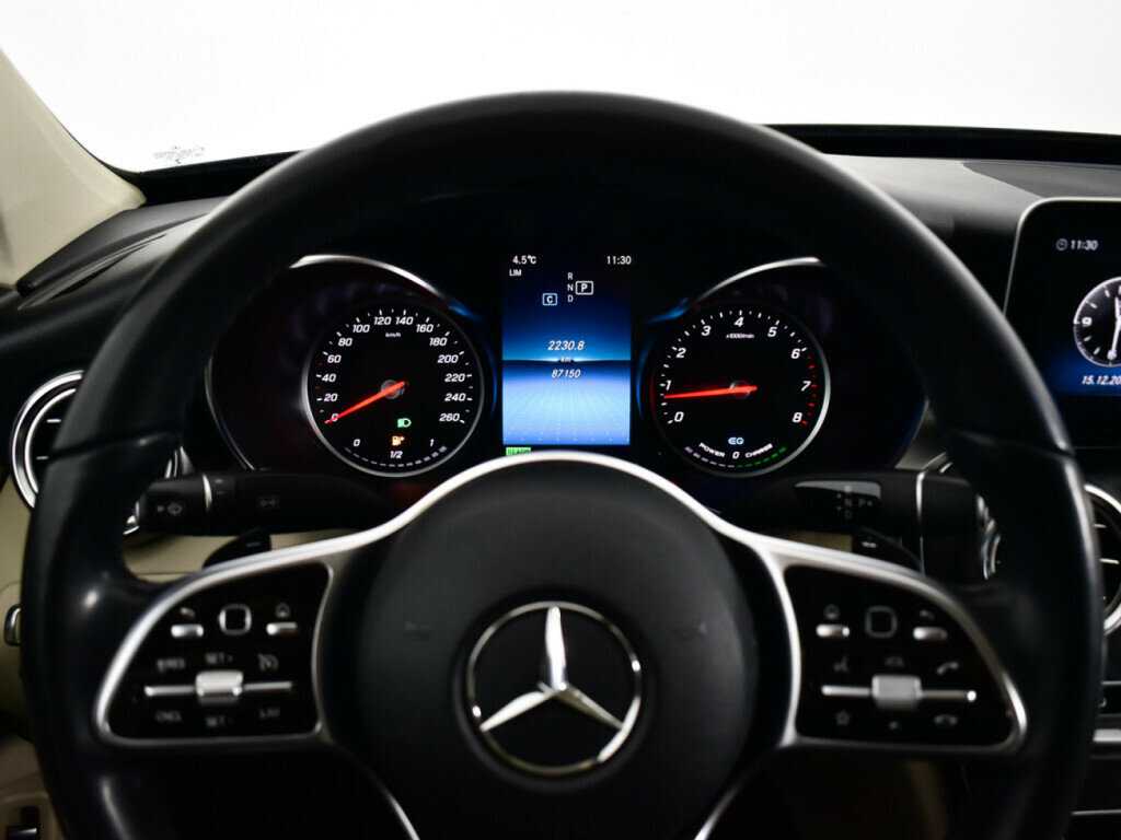 Купить Mercedes-Benz C-Класс с пробегом. Фото: #10