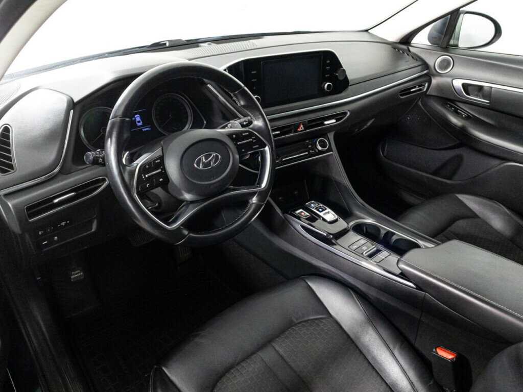 Купить Hyundai Sonata с пробегом. Фото: #10