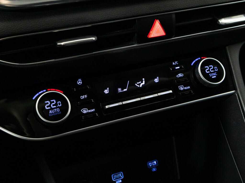 Купить Hyundai Sonata с пробегом. Фото: #15