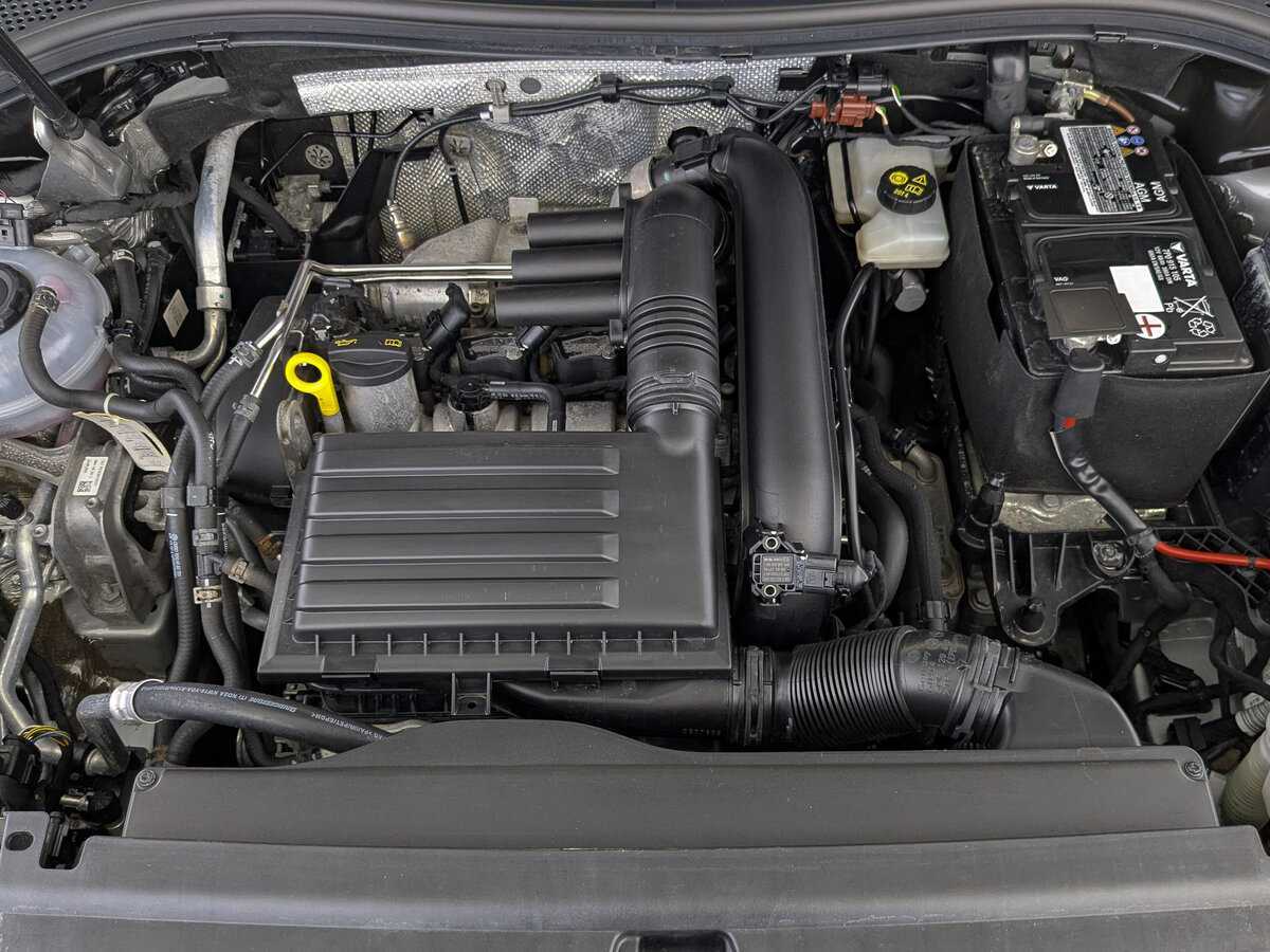 Купить Volkswagen Tiguan с пробегом. Фото: #8