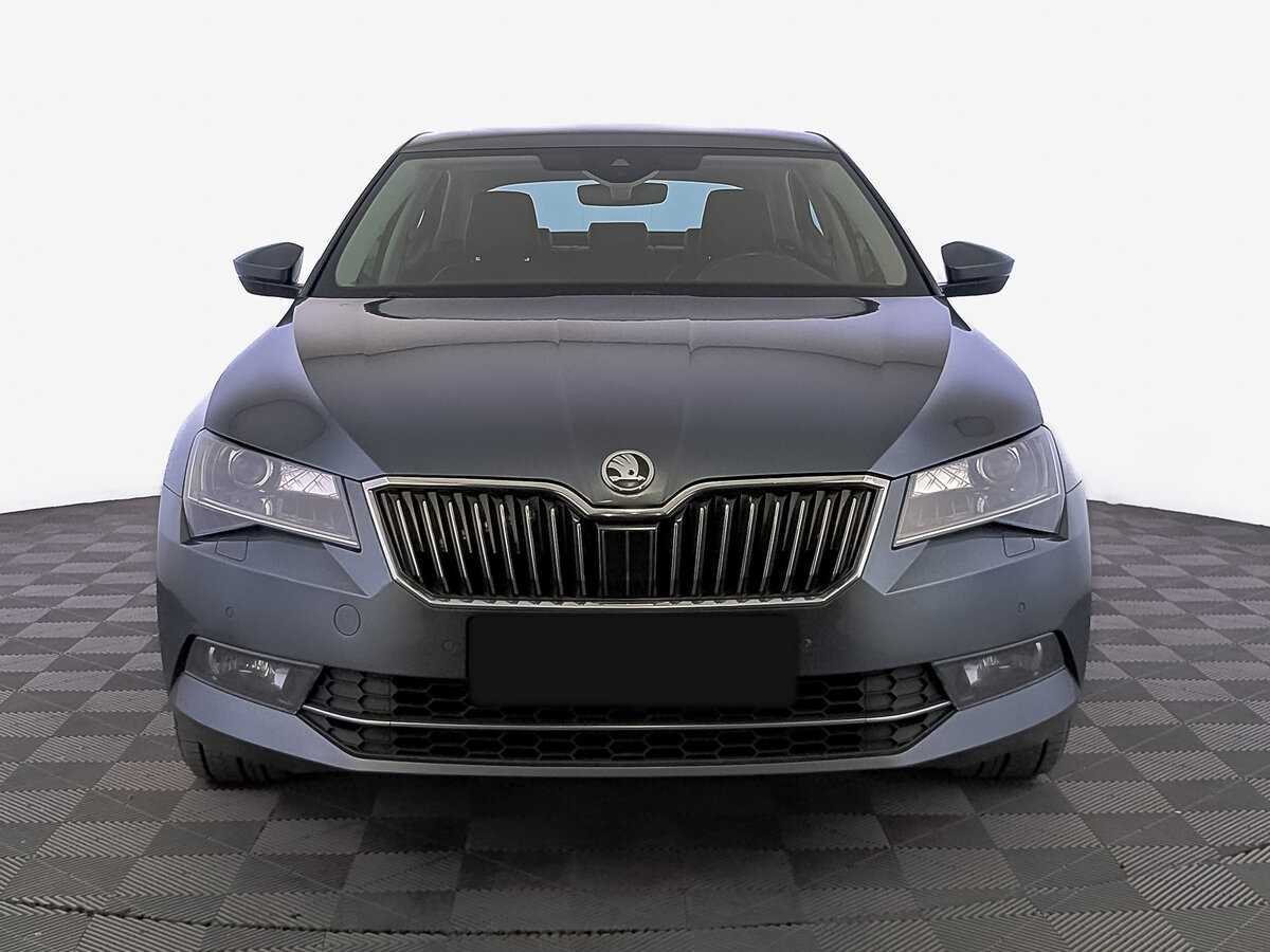 Купить Skoda Superb с пробегом. Фото: #1