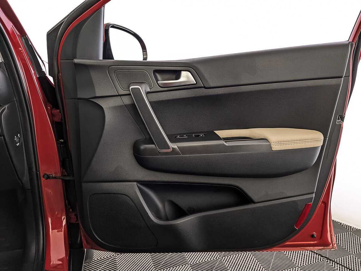 Купить Kia Sportage с пробегом. Фото: #24
