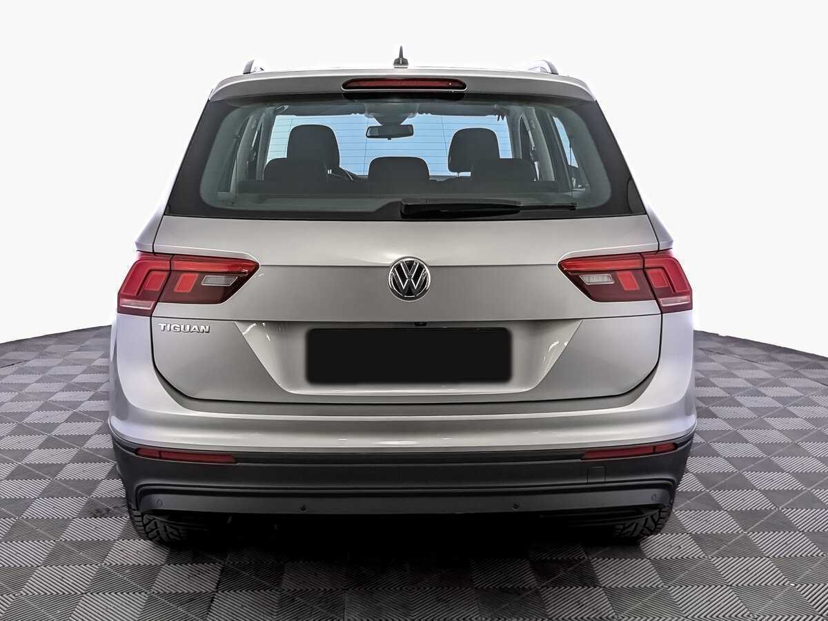 Купить Volkswagen Tiguan с пробегом. Фото: #5