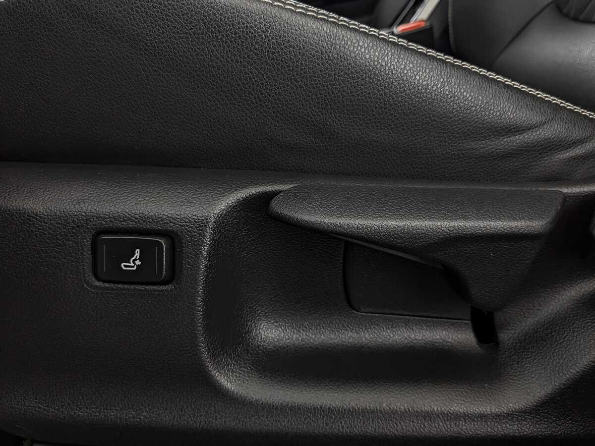 Купить Toyota Corolla с пробегом. Фото: #23