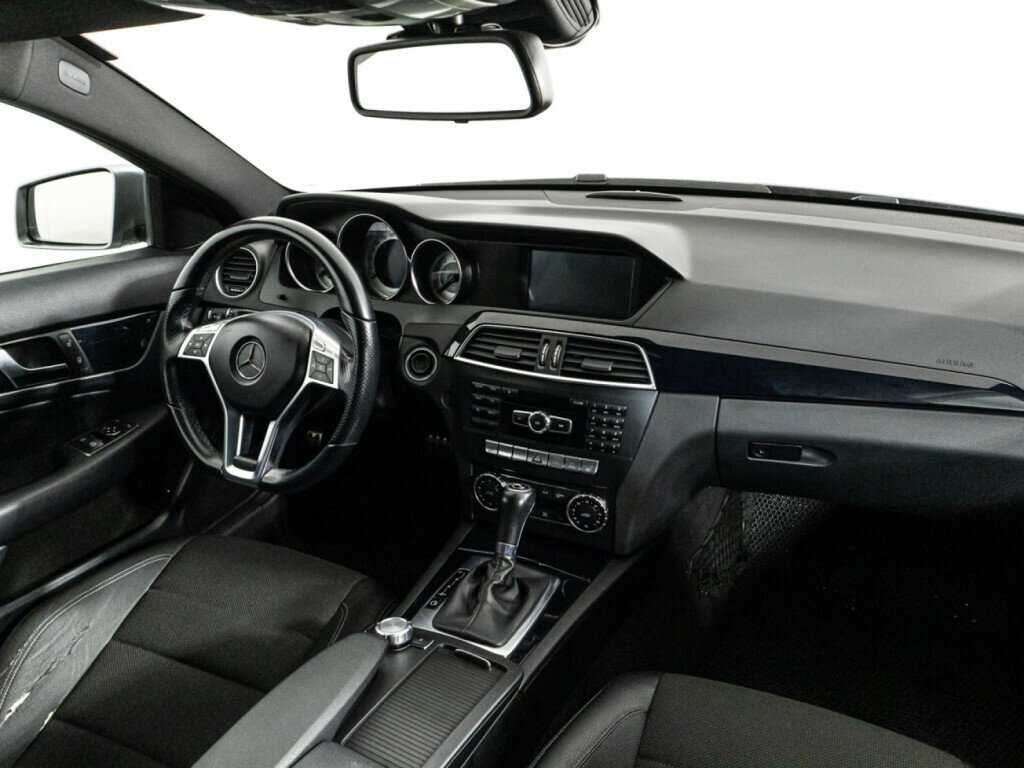 Купить Mercedes-Benz C-Класс с пробегом. Фото: #8