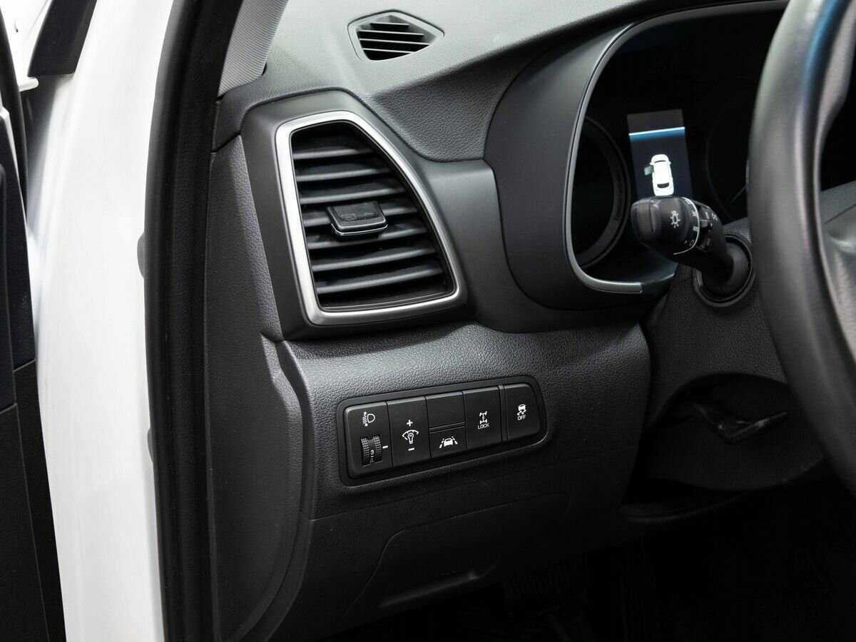 Купить Hyundai Tucson с пробегом. Фото: #19