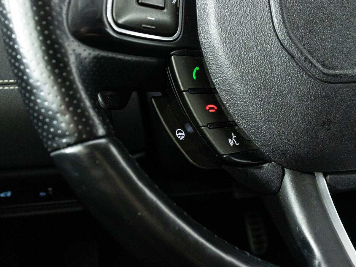 Купить Land Rover Range Rover Evoque с пробегом. Фото: #19