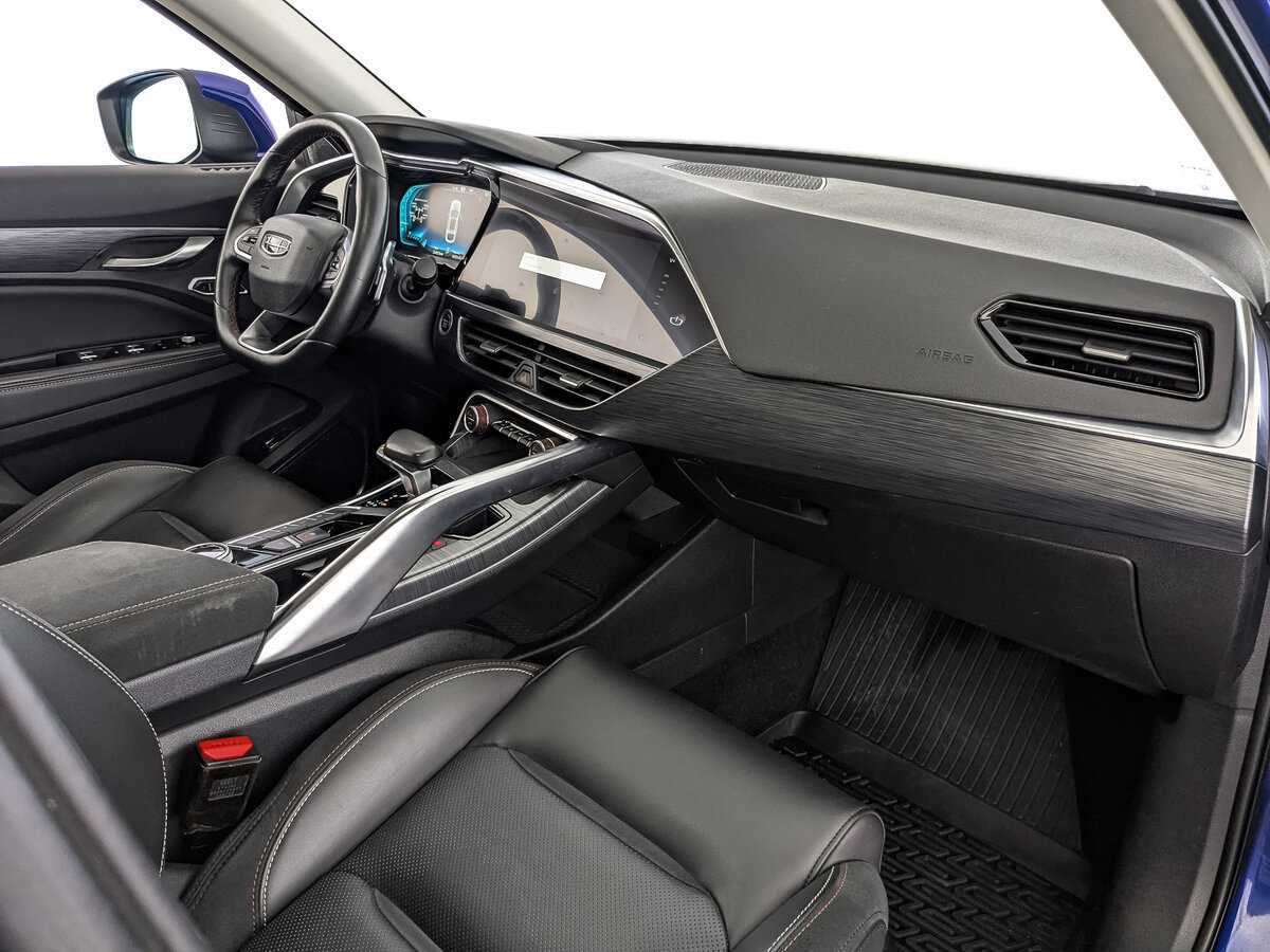 Купить Geely Tugella с пробегом. Фото: #10