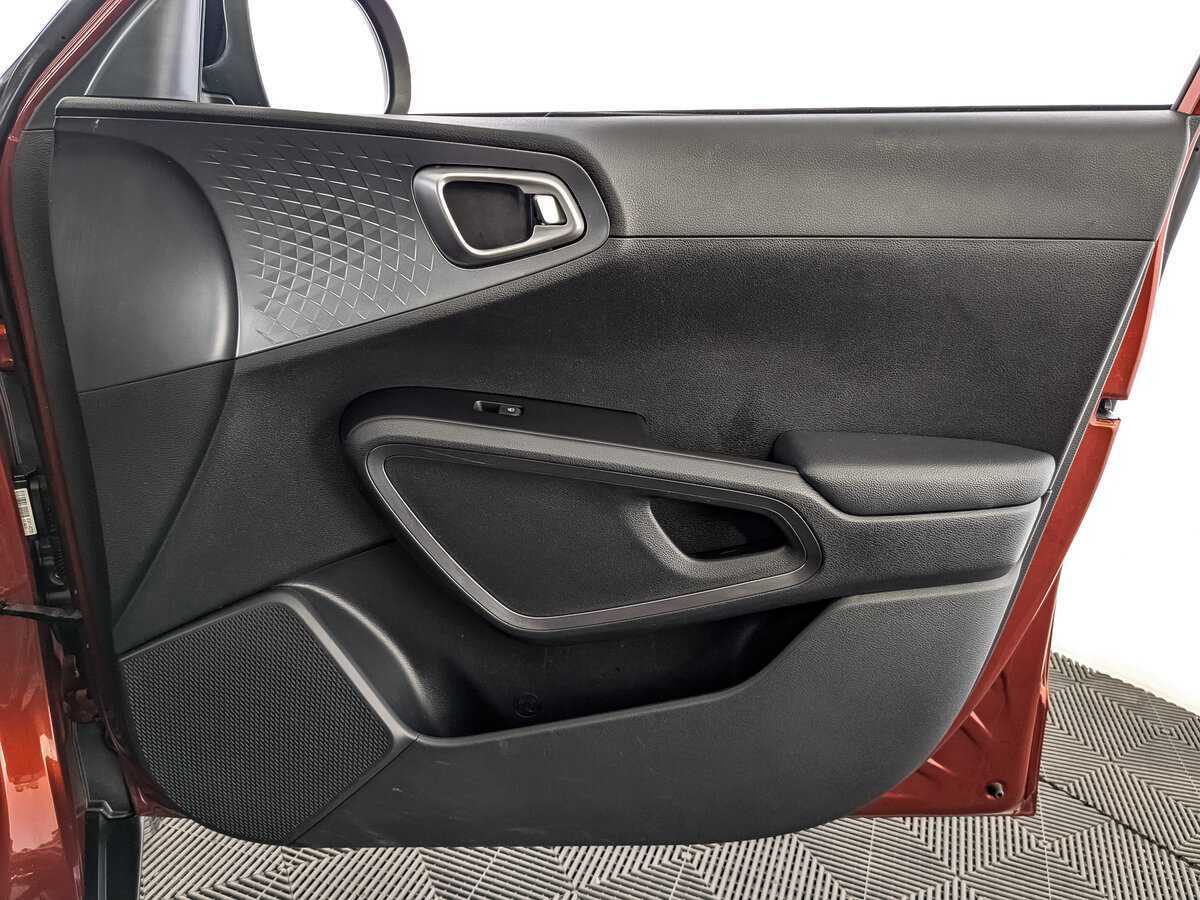 Купить Kia Soul с пробегом. Фото: #22