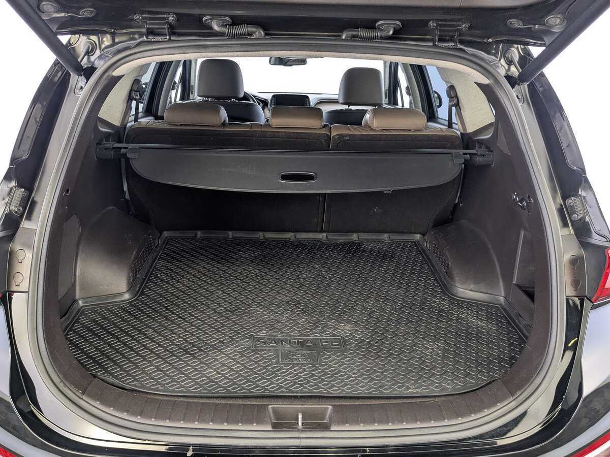 Купить Hyundai Santa Fe с пробегом. Фото: #9