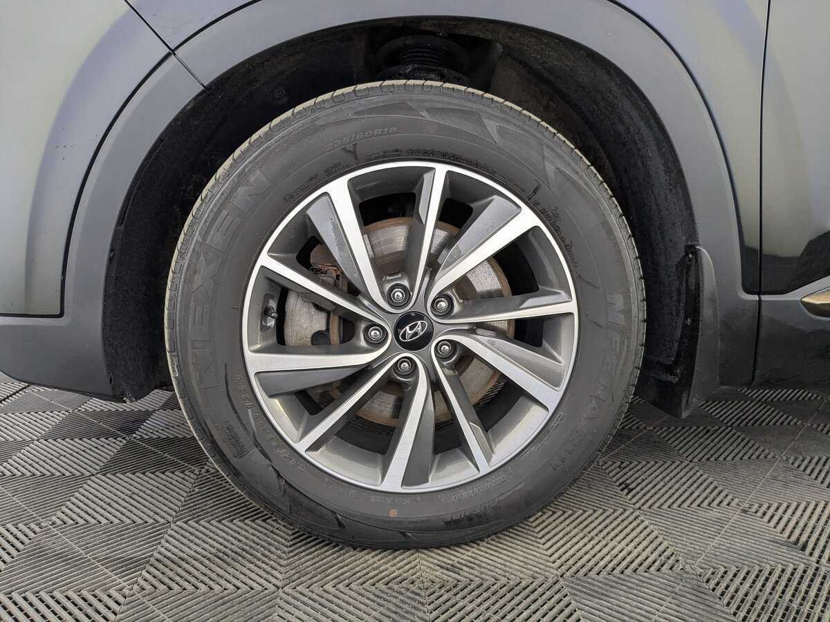 Купить Hyundai Santa Fe с пробегом. Фото: #11