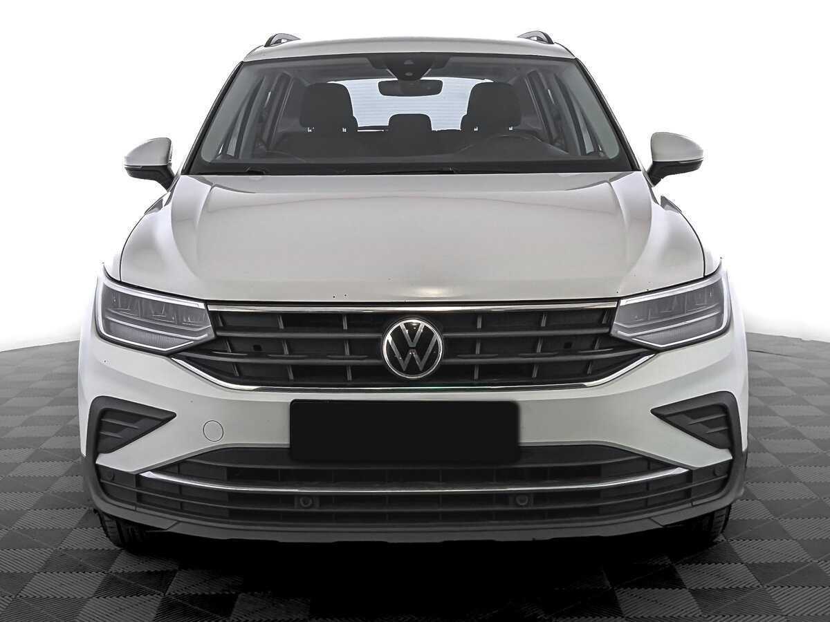 Купить Volkswagen Tiguan с пробегом. Фото: #1
