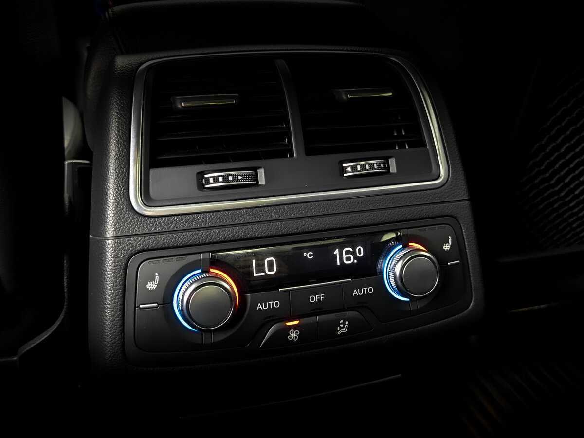 Купить Audi A6 с пробегом. Фото: #26