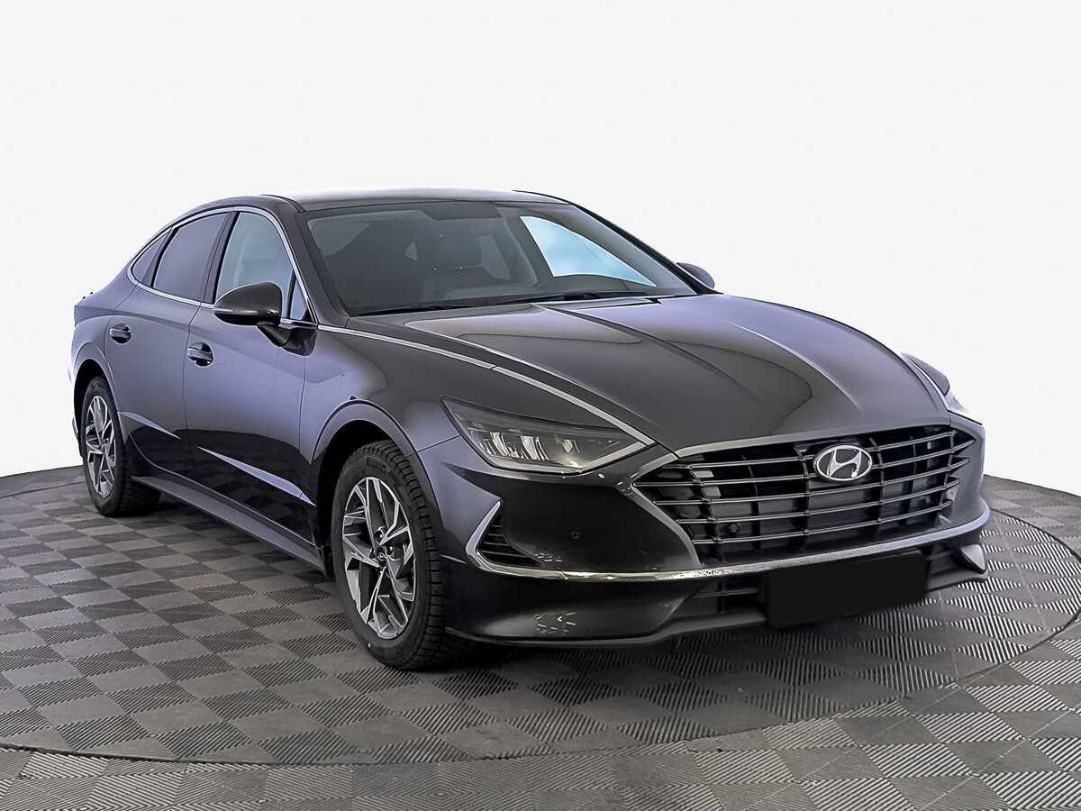 Купить Hyundai Sonata с пробегом. Фото: #2