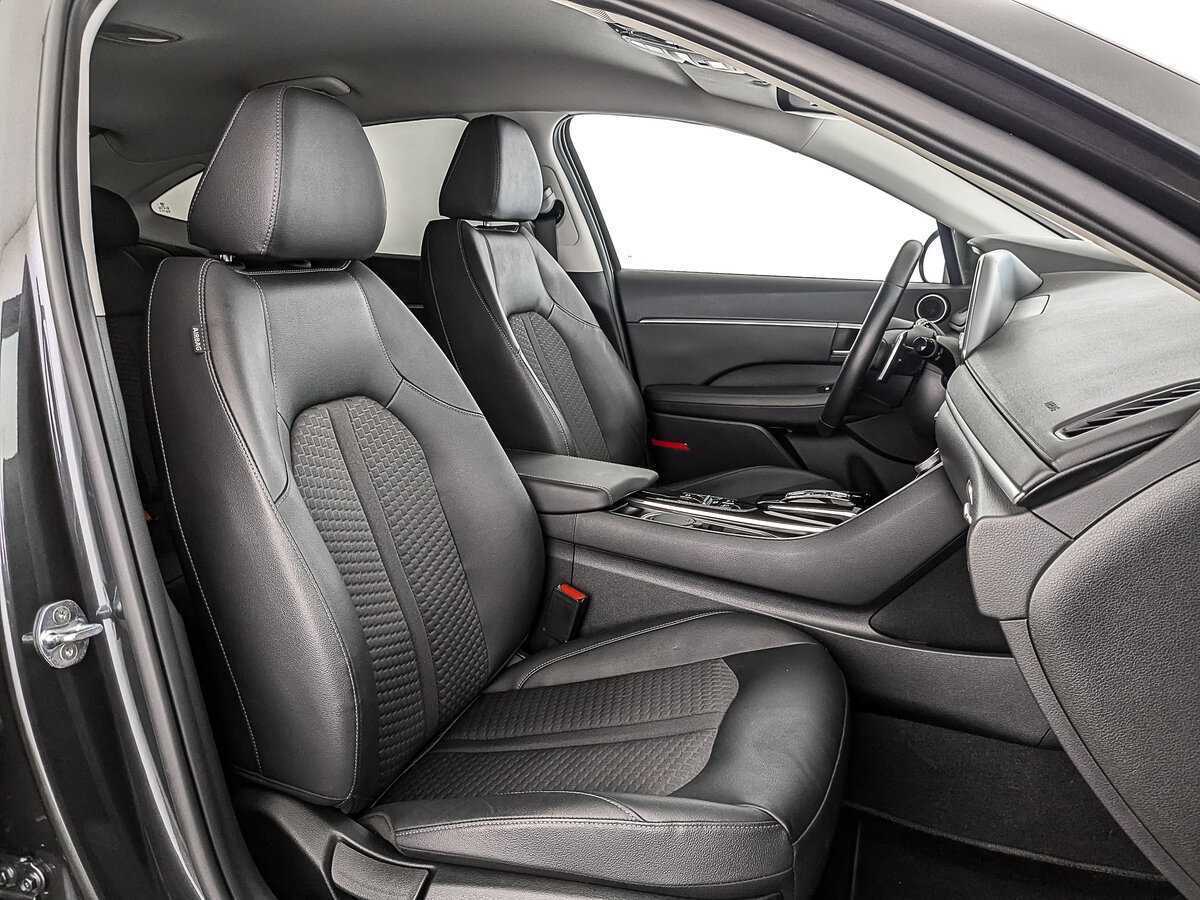 Купить Hyundai Sonata с пробегом. Фото: #21