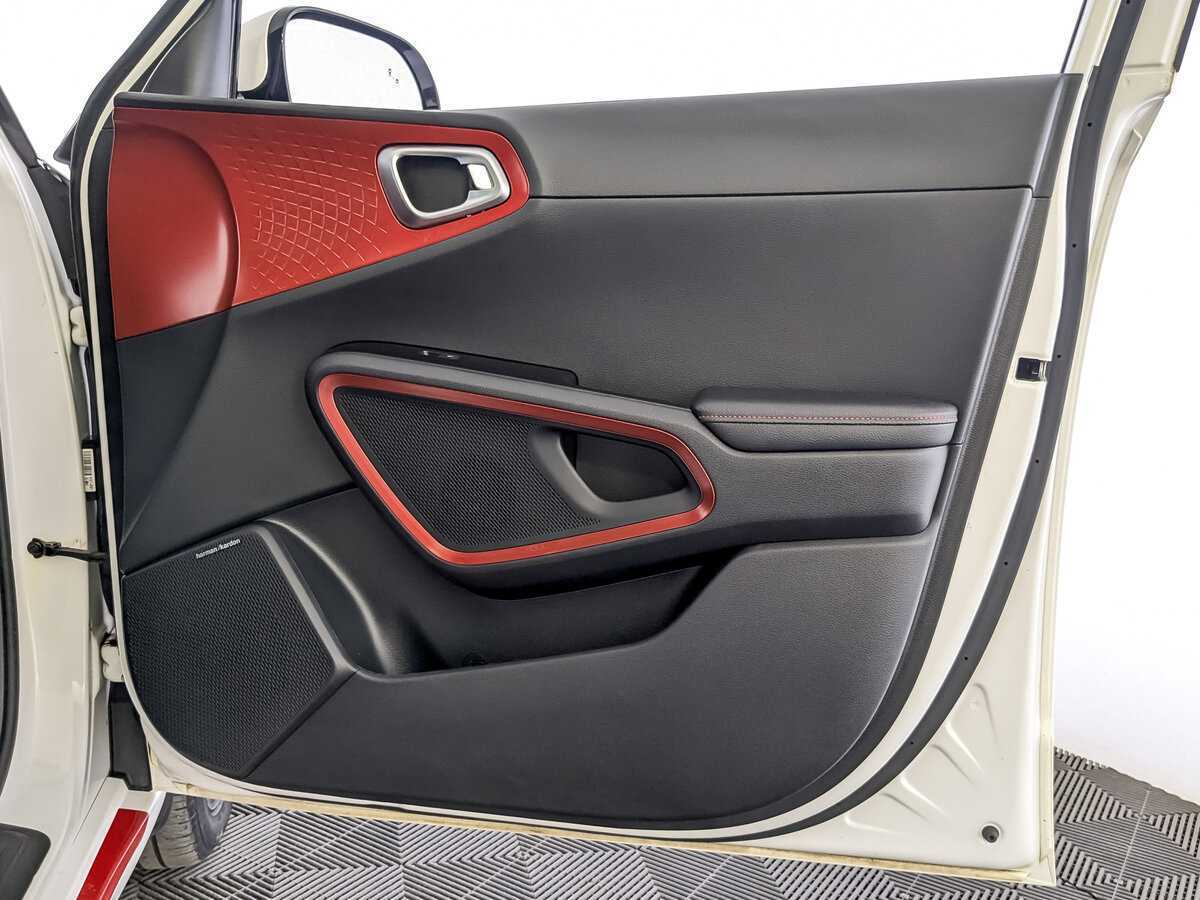 Купить Kia Soul с пробегом. Фото: #24