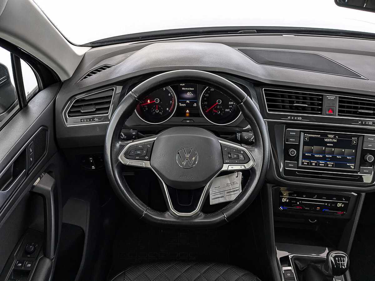 Купить Volkswagen Tiguan с пробегом. Фото: #18