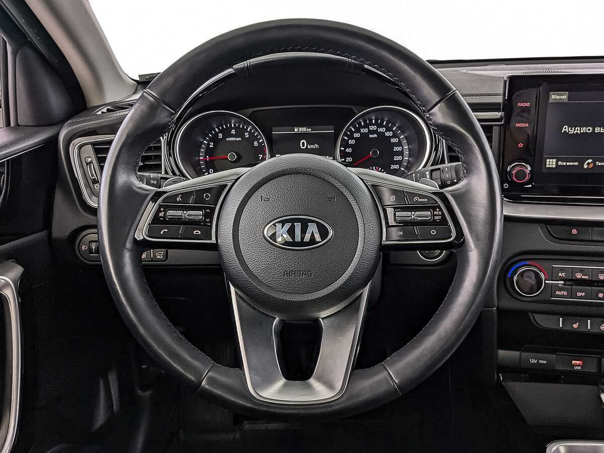 Купить Kia Ceed с пробегом. Фото: #20