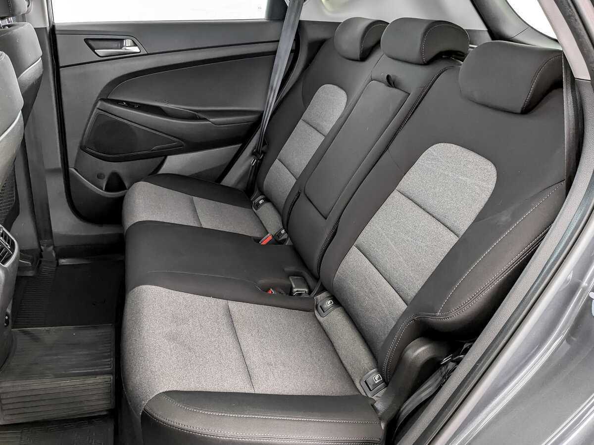 Купить Hyundai Tucson с пробегом. Фото: #11