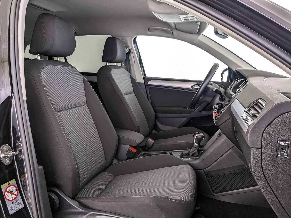 Купить Volkswagen Tiguan с пробегом. Фото: #22