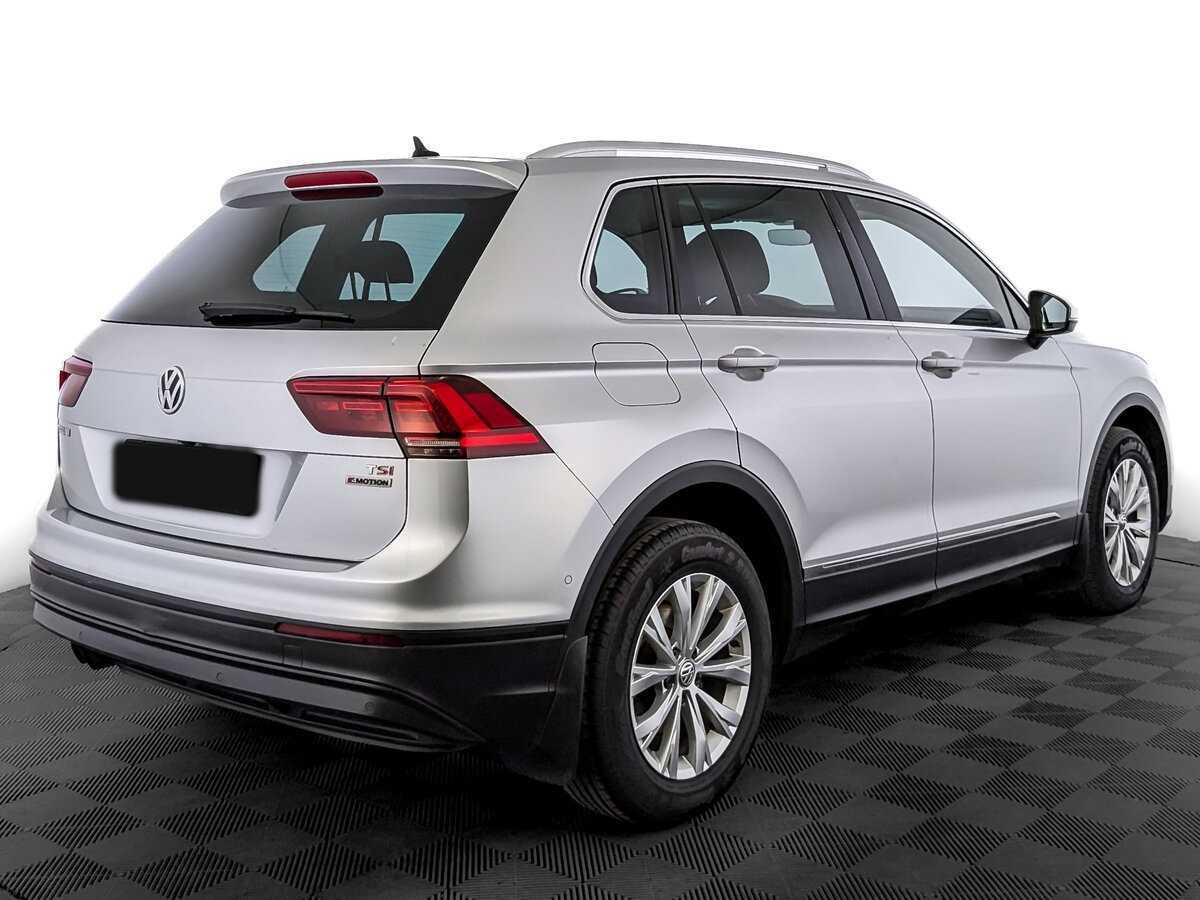 Купить Volkswagen Tiguan с пробегом. Фото: #4