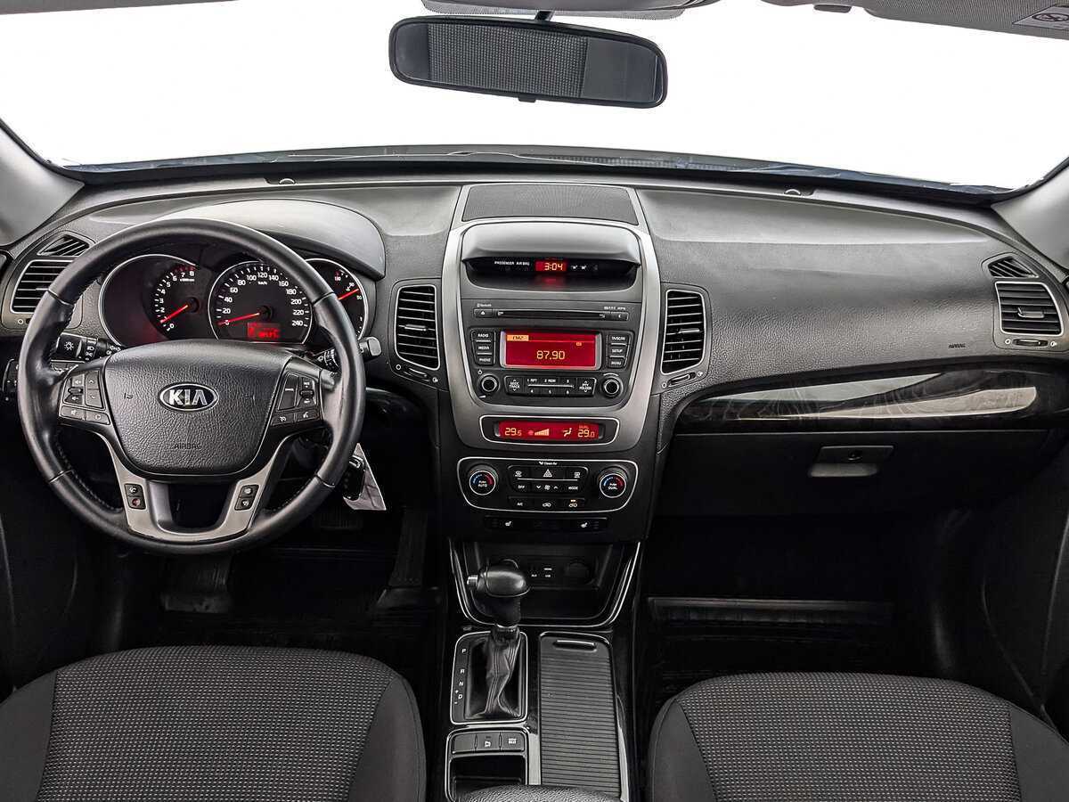 Купить Kia Sorento с пробегом. Фото: #13