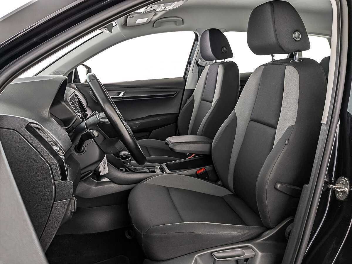 Купить Skoda Karoq с пробегом. Фото: #18