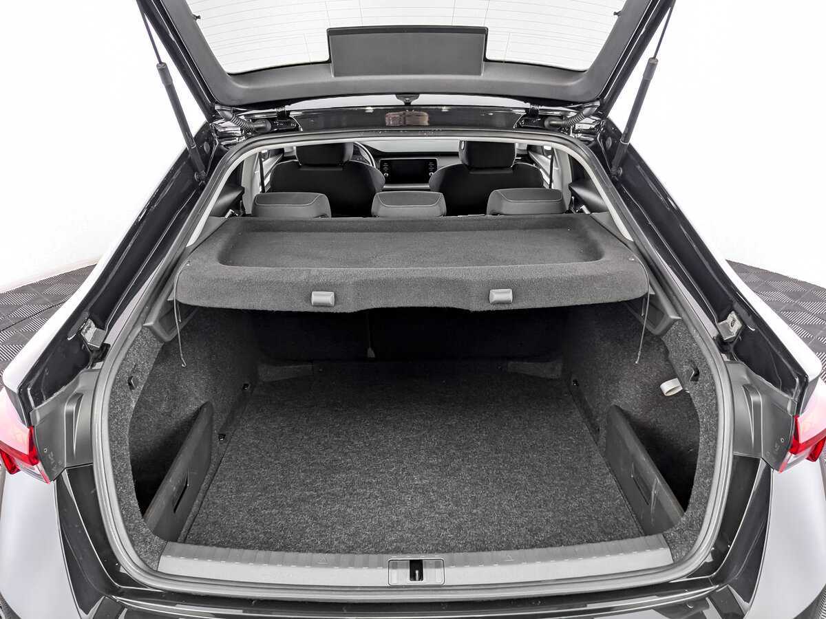 Купить Skoda Octavia с пробегом. Фото: #9