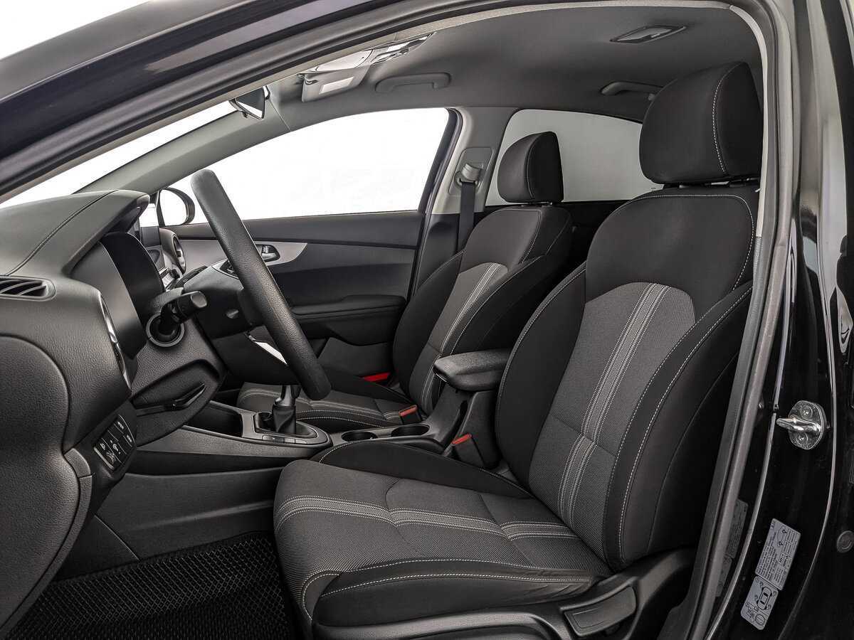 Купить Kia Cerato с пробегом. Фото: #19