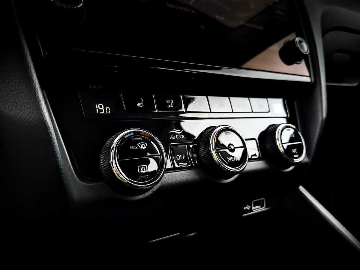 Купить Skoda Octavia с пробегом. Фото: #25