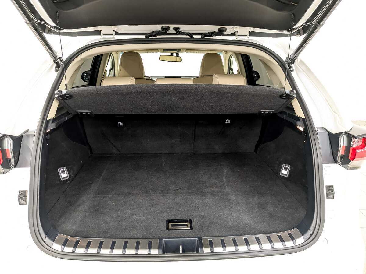 Купить Lexus NX с пробегом. Фото: #9