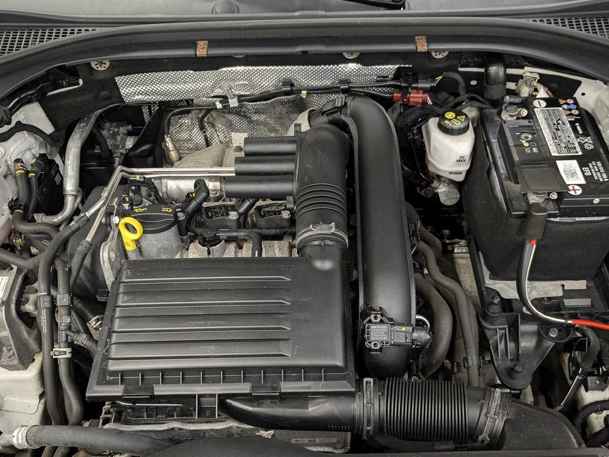 Купить Skoda Superb с пробегом. Фото: #9