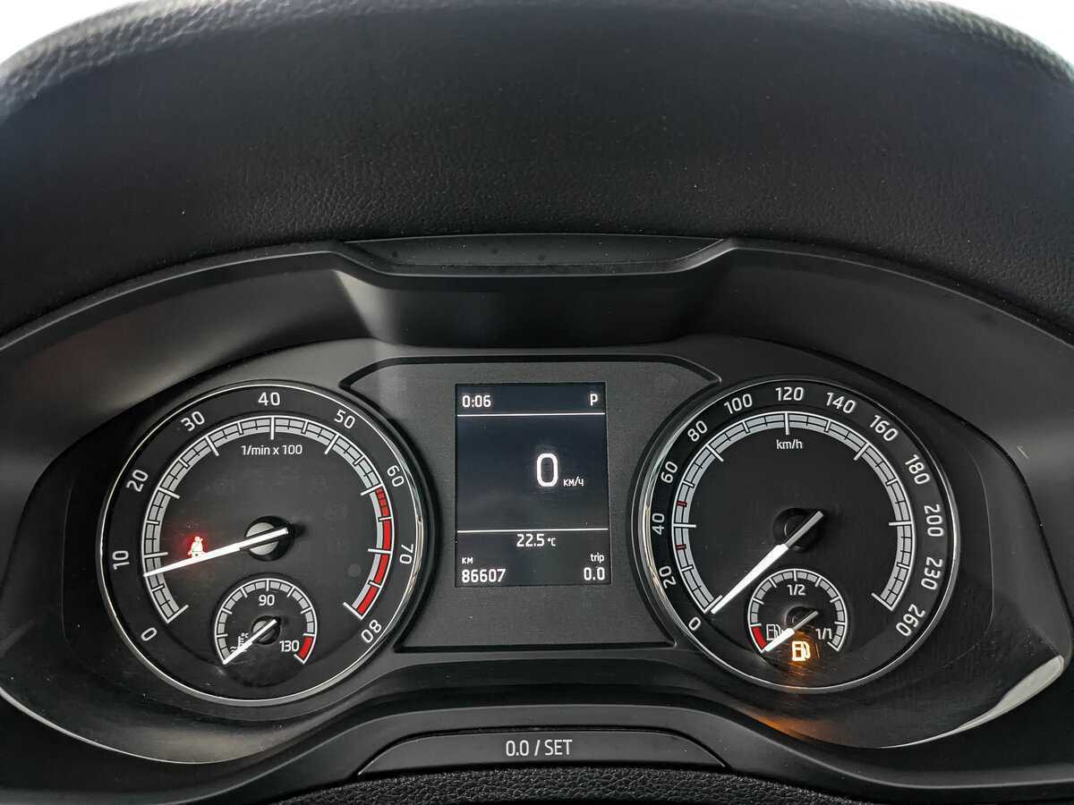 Купить Skoda Karoq с пробегом. Фото: #12