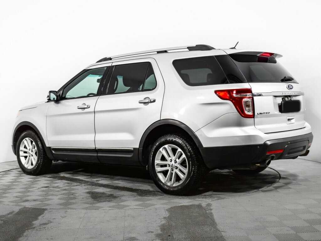 Купить Ford Explorer с пробегом. Фото: #6