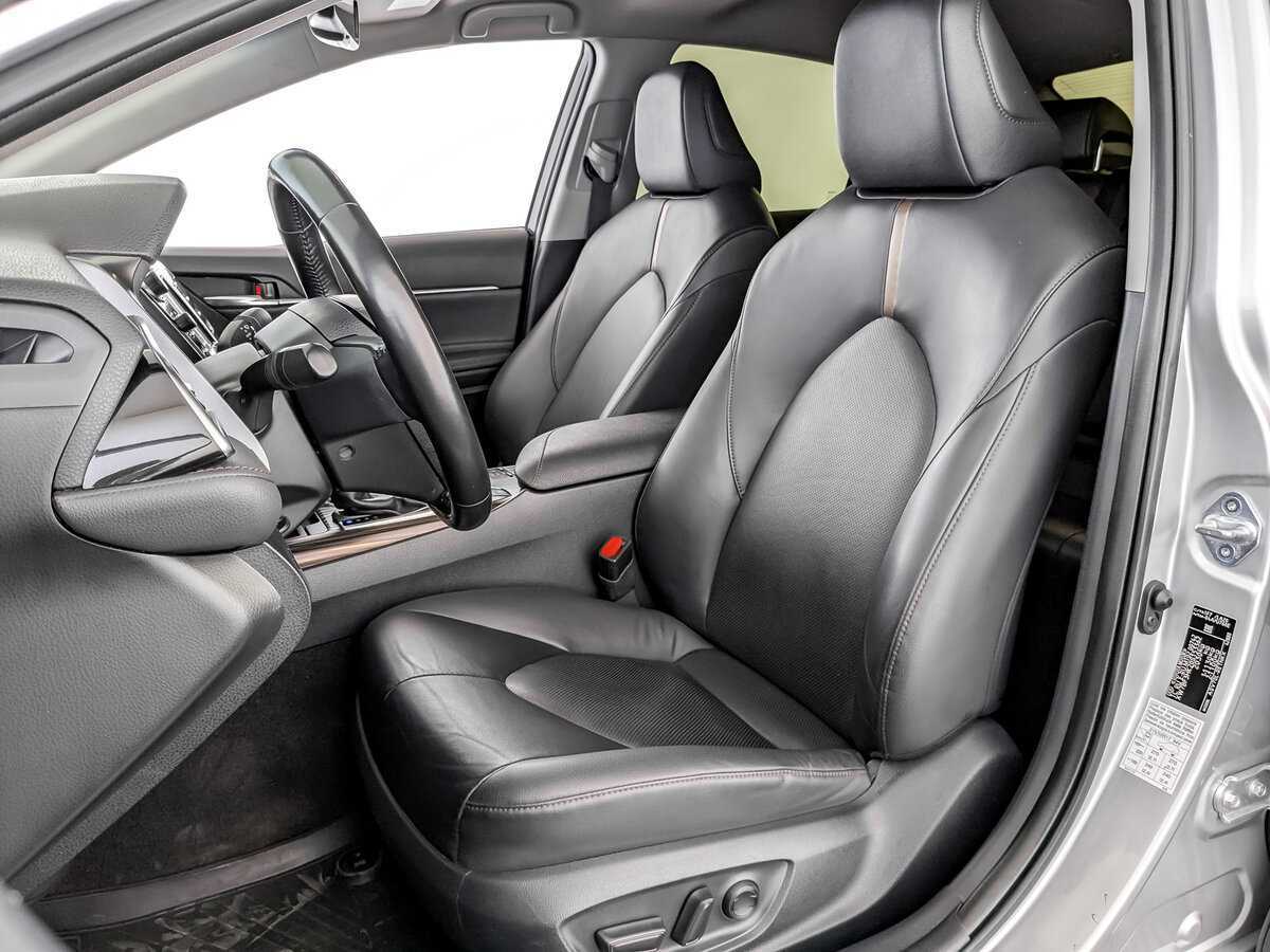 Купить Toyota Camry с пробегом. Фото: #16