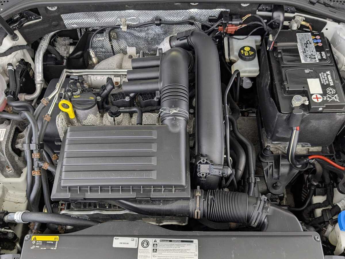 Купить Volkswagen Passat с пробегом. Фото: #8