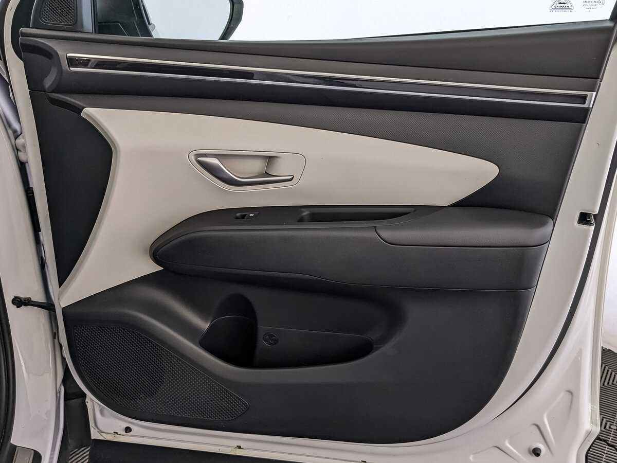 Купить Hyundai Tucson с пробегом. Фото: #22
